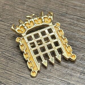 Vintage London Crowngate Portcullis Goldtone Brooch